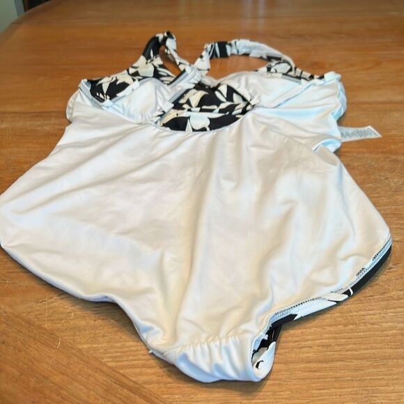 Lands’ End Swimsuit 1-piece black and white XXL - Picture 8 of 16